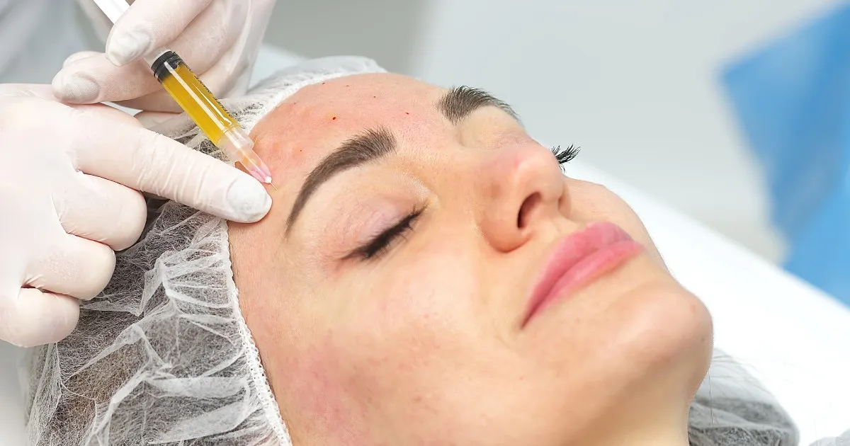 Women receiving PRP Therapy in Knoxville, US